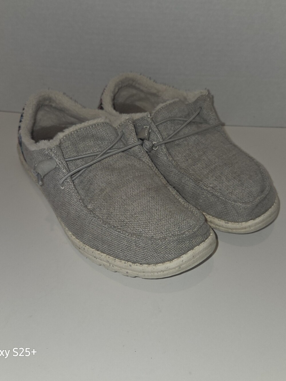Hey Dude Wendy Shoes Womens Size 9 Funk Wool Grey Faux Fur Lined Slip On Casual - Picture 2 of 7
